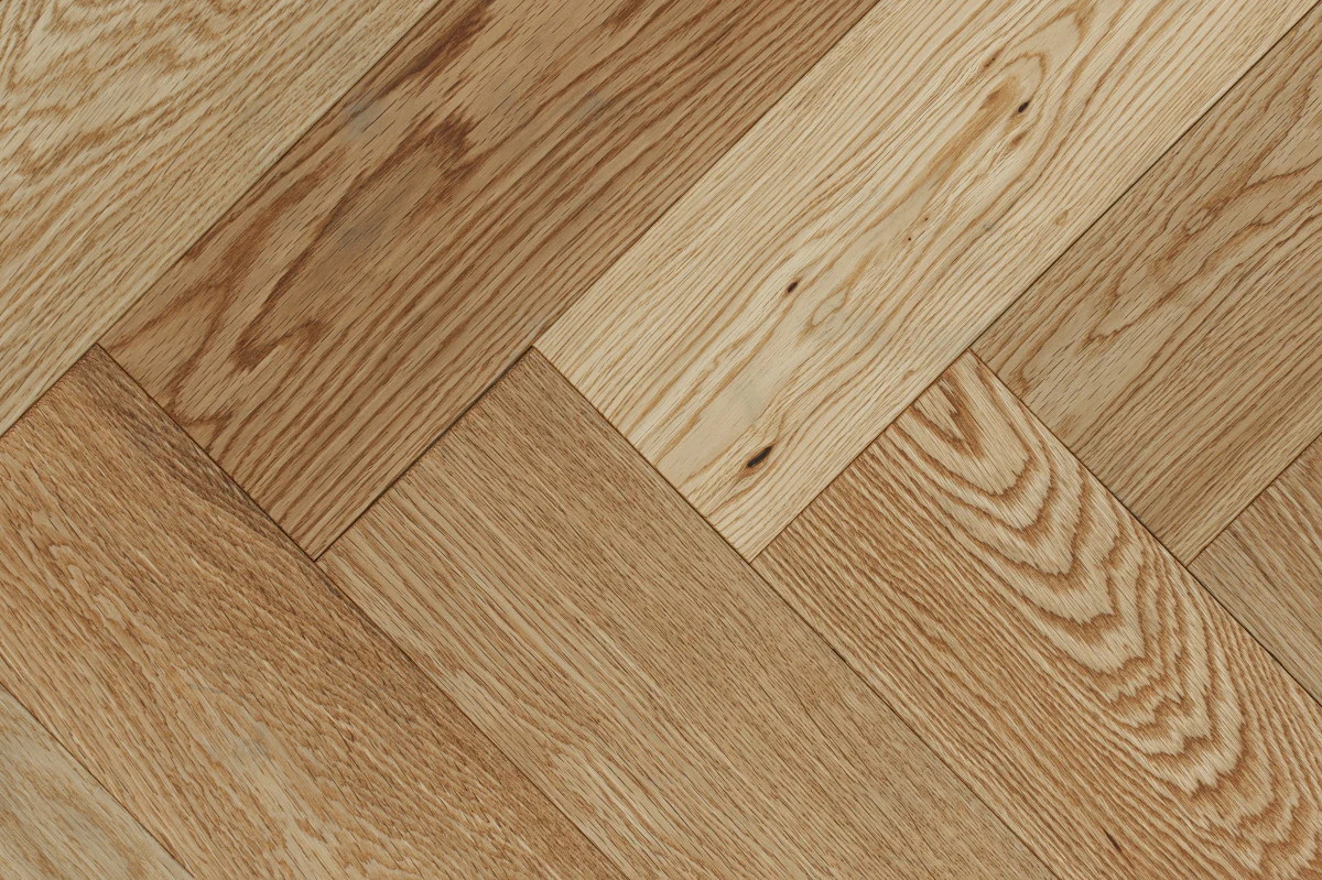 Amber Wood Дуб Натур Ёлка (Масло)